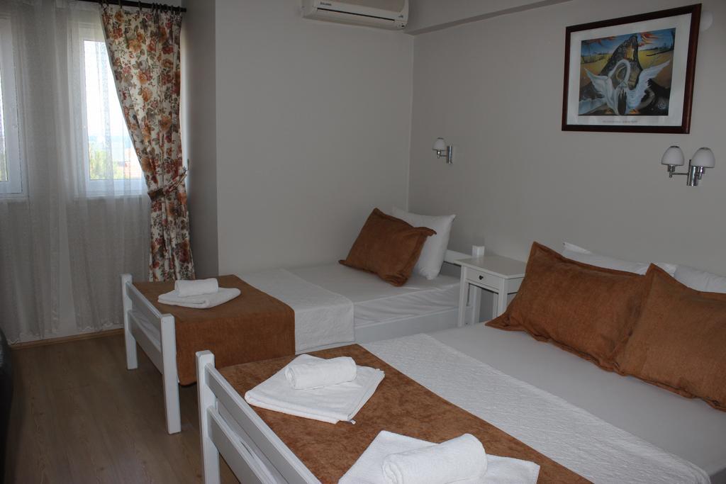 Ilyada Hotel Bozcaada Ngoại thất bức ảnh